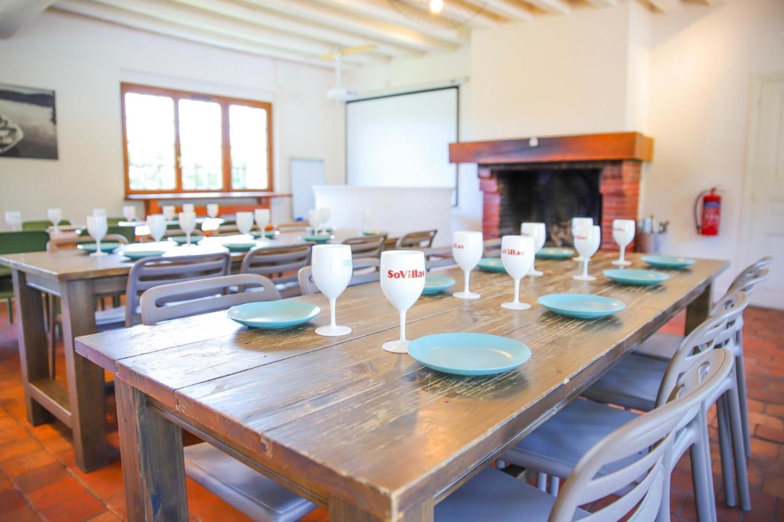 Crazy Villa Etisseaux 45 - Heated Pool - Volley Court - 1H30 Paris - 45P Saint-Maurice-sur-Aveyron Exterior photo