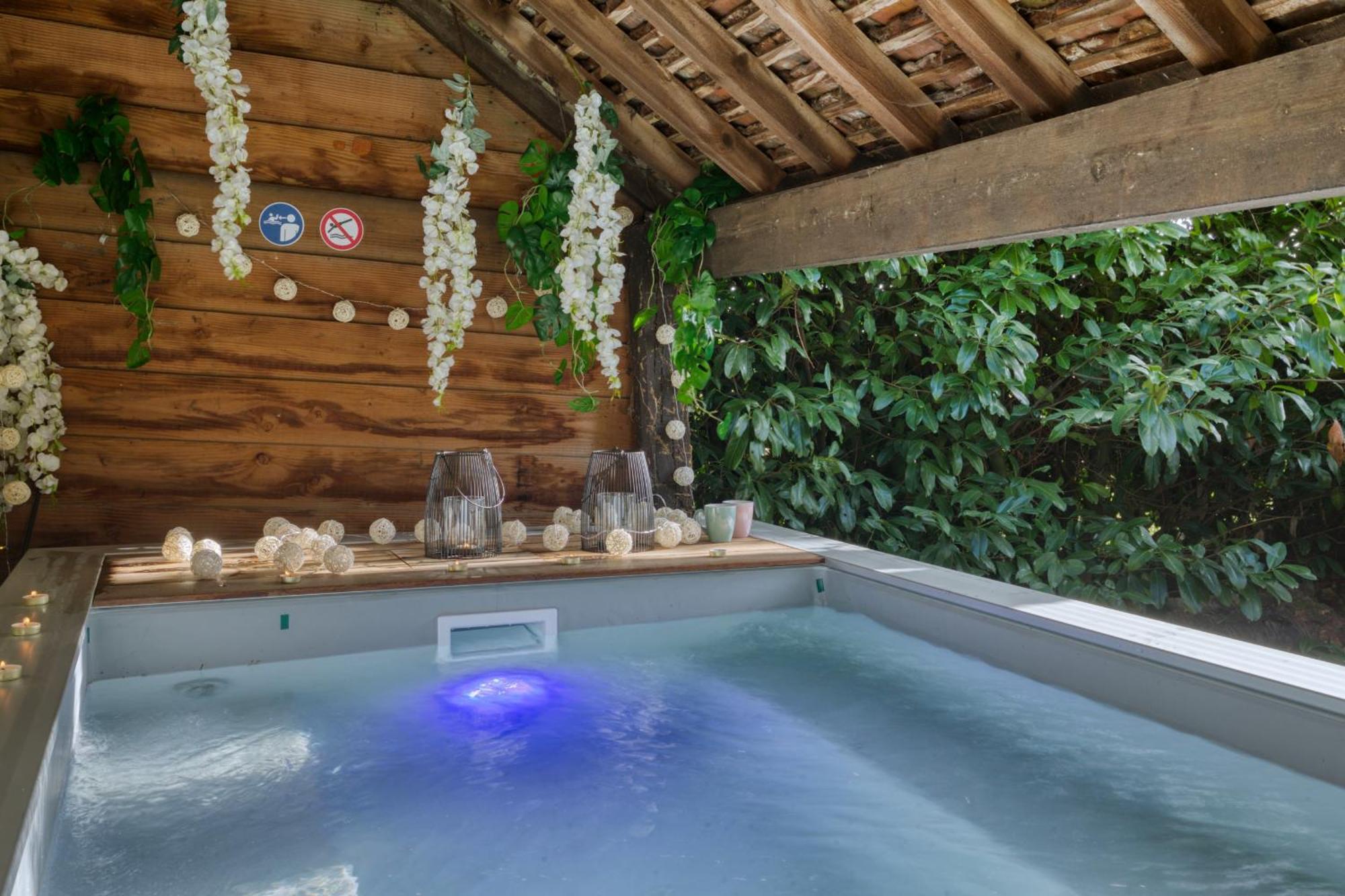 Crazy Villa Etisseaux 45 - Heated Pool - Volley Court - 1H30 Paris - 45P Saint-Maurice-sur-Aveyron Exterior photo